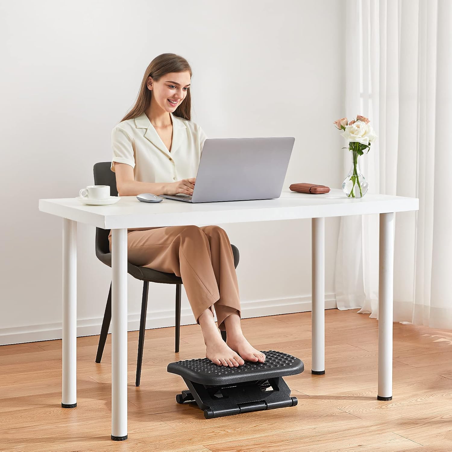 Footrest included in the kit
